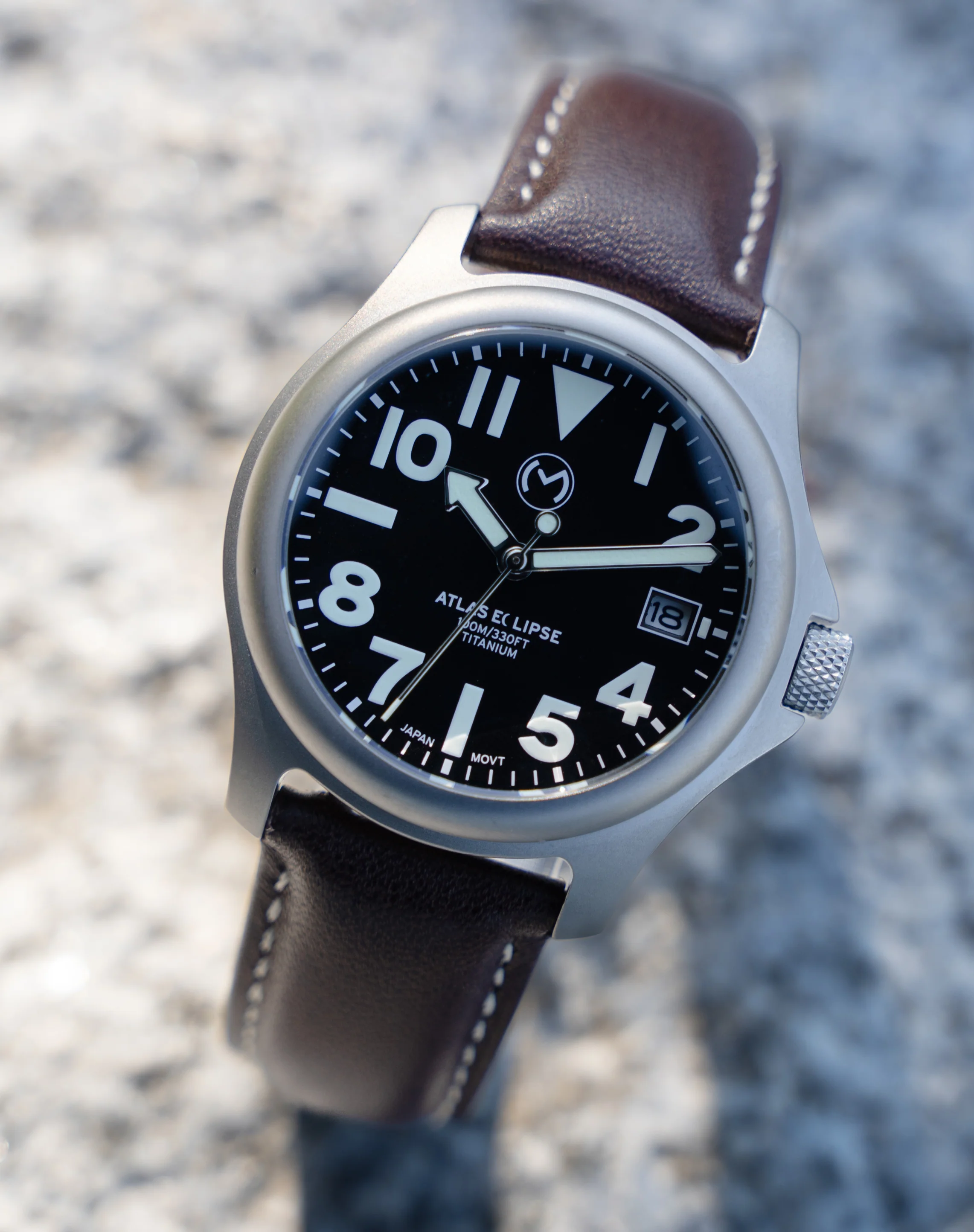 Atlas Eclipse Solar [38mm] - Black - Image 5